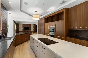 1585 Victoria Isle Way, Weston, FL 33327 - Photo 29