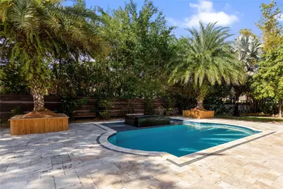 1585 Victoria Isle Way, Weston, FL 33327 - Photo 9