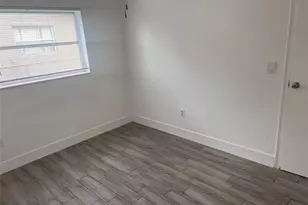 8361 NW 27th Pl, Sunrise, FL 33322 - Photo 15