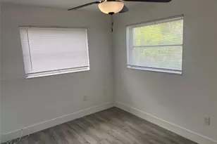 8361 NW 27th Pl, Sunrise, FL 33322 - Photo 13