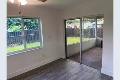 8361 NW 27th Place, Sunrise, FL 33322 - Photo 9