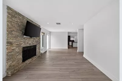 1763 NE 15th Street, Fort Lauderdale, FL 33304 - Photo 13