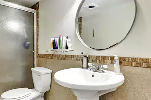 5570 NW 44th St, Lauderhill, FL 33319 - Photo 19