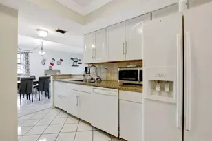 5570 NW 44th St, Tamarac, FL 33319 - Photo 3