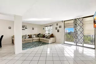 5570 NW 44th St, Lauderhill, FL 33319 - Photo 7