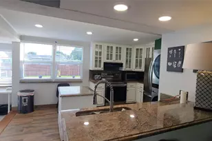 321 Mid Pines Rd, Palm Springs, FL 33461 - Photo 7