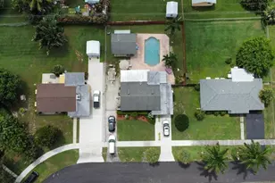 321 Mid Pines Rd, Palm Springs, FL 33461 - Photo 21