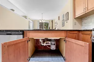 659 NW 88th Dr, Coral Springs, FL 33071 - Photo 15