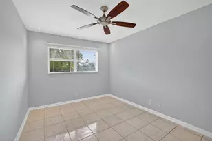 4051 NE 13th Ave, Oakland Park, FL 33334 - Photo 19