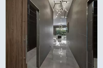 2213 NE 37th Drive, Fort Lauderdale, FL 33308 - Photo 47