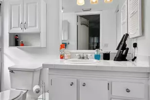 101 SW 132nd Way, Hollywood, FL 33027 - Photo 15