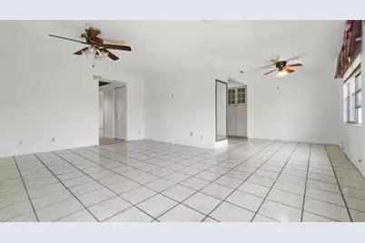 101 SW 132nd Way #418J, Hollywood, FL 33027 - Photo 3