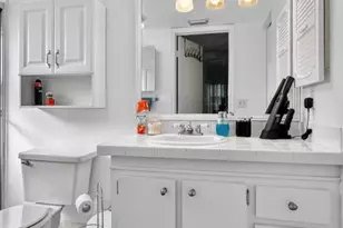 101 SW 132nd Way, Hollywood, FL 33027 - Photo 15