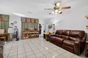 101 SW 132nd Way, Hollywood, FL 33027 - Photo 9
