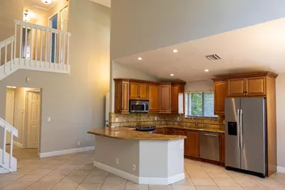 7326 Pinewalk Drive #7326, Pompano Beach, FL 33063 - Photo 5