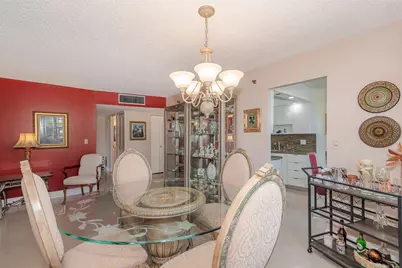 1200 Saint Charles Place #L-19, Hollywood, FL 33026 - Photo 7