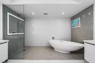 300 Sunny Isles Blvd, North Miami Beach, FL 33160 - Photo 23