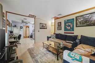 5711 SW 37 Ct, Davie, FL 33314 - Photo 5