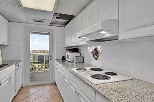 2841 N Ocean Blvd, Fort Lauderdale, FL 33308 - Photo 9