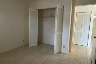 821 Crystal Lake Dr, Deerfield Beach, FL 33064 - Photo 15