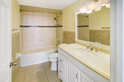 2500 Parkview Drive #1710, Hallandale Beach, FL 33009 - Photo 15