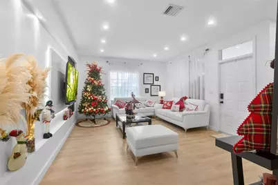 11760 Royal Palm Boulevard, Coral Springs, FL 33065 - Photo 9