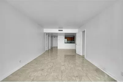 20335 W Country Club Drive #2210, Aventura, FL 33180 - Photo 21