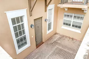 1061 SW 147th Ter, Hollywood, FL 33027 - Photo 3