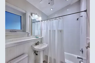 3220 Oleander Way, Pompano Beach, FL 33062 - Photo 23