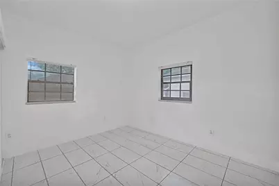 1114 NW 39th Street, Miami, FL 33127 - Photo 15