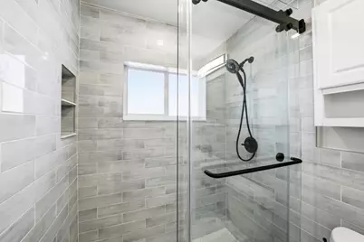 4751 NE 4th Avenue, Fort Lauderdale, FL 33334 - Photo 15