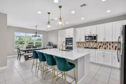 11905 SW Seaway Street, Port Saint Lucie, FL 34987 - Photo 15