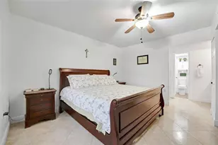 1502 Whitehall Dr, Davie, FL 33324 - Photo 15