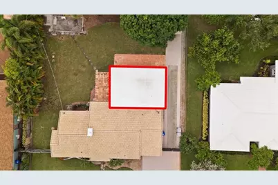 724 NE 2nd Street, Pompano Beach, FL 33060 - Photo 11