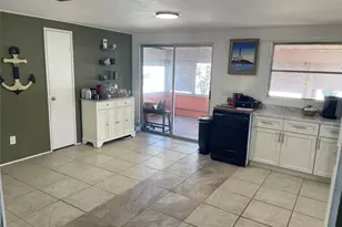 2341 SW 84th Ave, Davie, FL 33324 - Photo 5