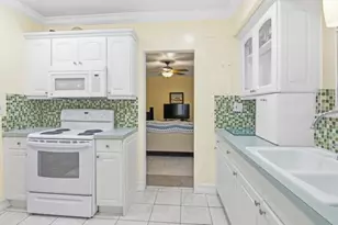 54 NE 103rd St, Miami Shores, FL 33138 - Photo 17
