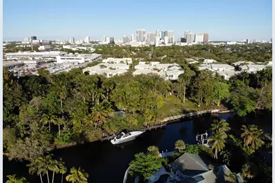 291 SW 14 Way, Fort Lauderdale, FL 33312 - Photo 5