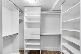 21905 Lake Forest Cir, Boca Raton, FL 33433 - Photo 11