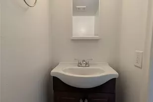 2456 NW 52nd Ave, Lauderhill, FL 33313 - Photo 7