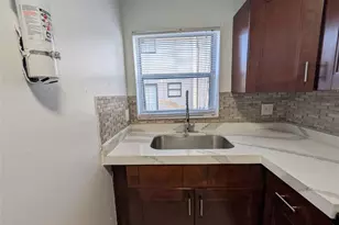 2456 NW 52nd Ave, Lauderhill, FL 33313 - Photo 15