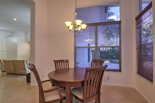 1125 Waterside Cir, Weston, FL 33327 - Photo 23