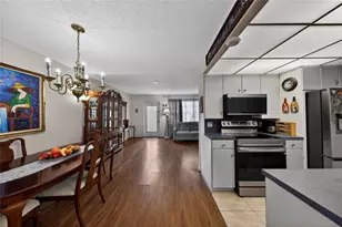 228 Grantham B, Deerfield Beach, FL 33442 - Photo 11