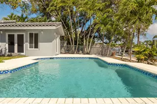 360 SE 5th Ave, Pompano Beach, FL 33060 - Photo 13