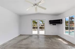 360 SE 5th Ave, Pompano Beach, FL 33060 - Photo 37