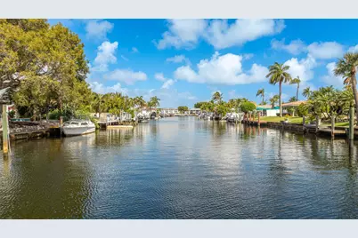 360 SE 5th Avenue, Pompano Beach, FL 33060 - Photo 7