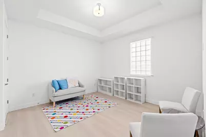 8870 NW 37th Drive, Coral Springs, FL 33065 - Photo 15