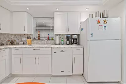 303 N Riverside Drive #503, Pompano Beach, FL 33062 - Photo 5