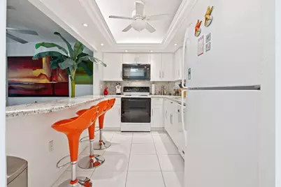 303 N Riverside Drive #503, Pompano Beach, FL 33062 - Photo 3