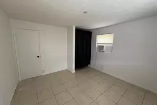 532 NW 11th Ave, Boynton Beach, FL 33435 - Photo 5