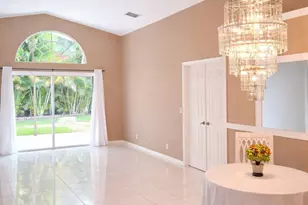 231 Preserve Ct, Royal Palm Beach, FL 33411 - Photo 3